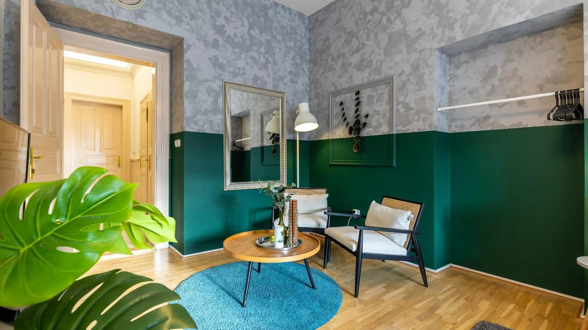 Apartment Ruska Praga 0*,